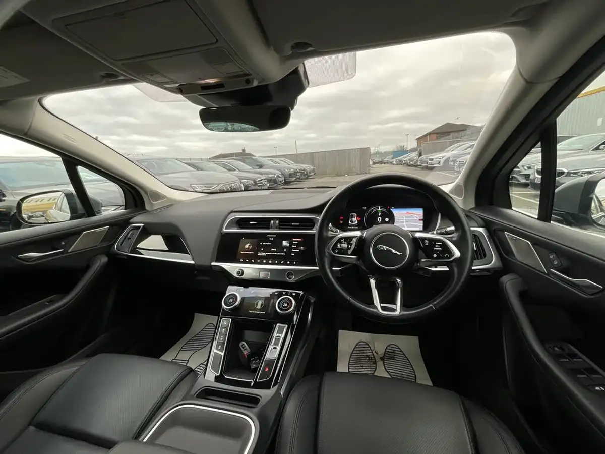 2020-jaguar-i-pace-ev400-s-big-5