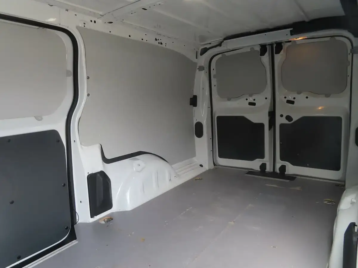 2020-vauxhall-vivaro-20td-3100-l2h1-sportive-120pseu6dt-panel-big-48