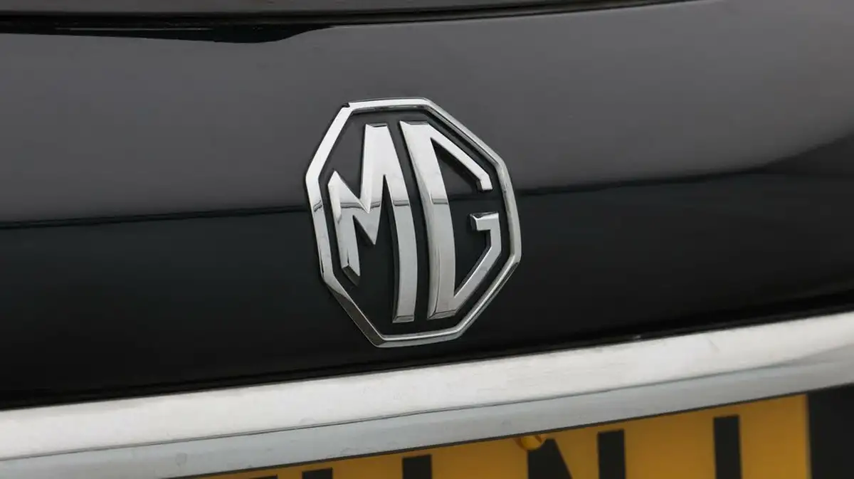2021-mg-mg5-e-exclusive-ev-big-20