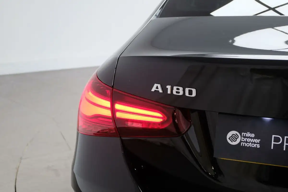 2023-mercedes-benz-a-class-13-a180-amg-line-executive-saloon-4d-7g-dct-big-43