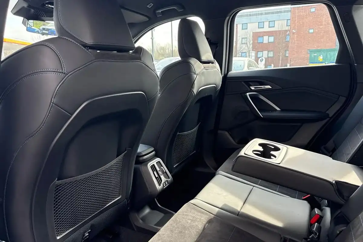 2023-bmw-x1-20-xdrive23i-m-sport-big-30