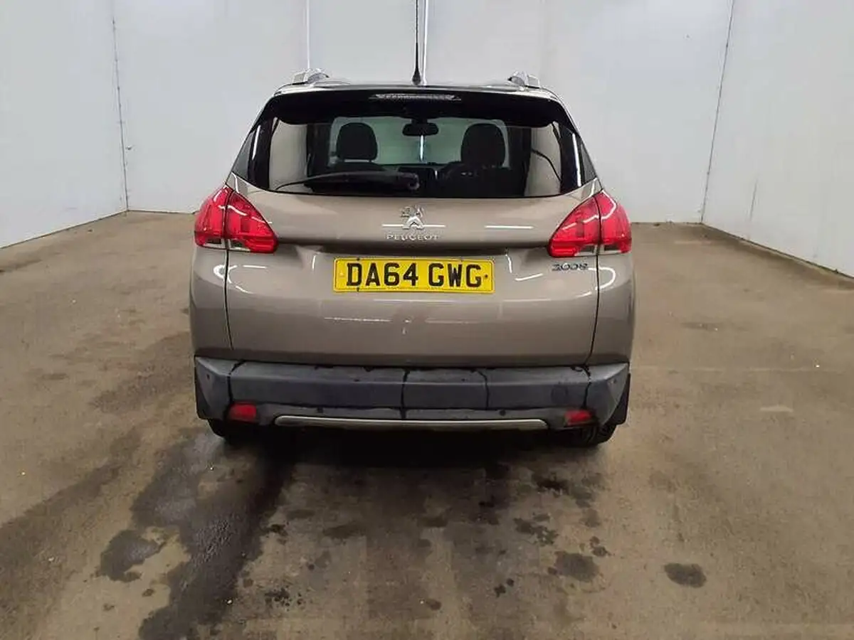 2014-peugeot-2008-crossover-12-allure-vti-puretech-big-4