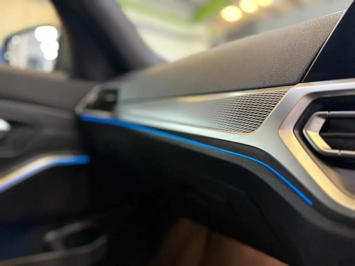 2020-bmw-3-series-20-330e-m-sport-tech-pack-saloon-4d-big-51