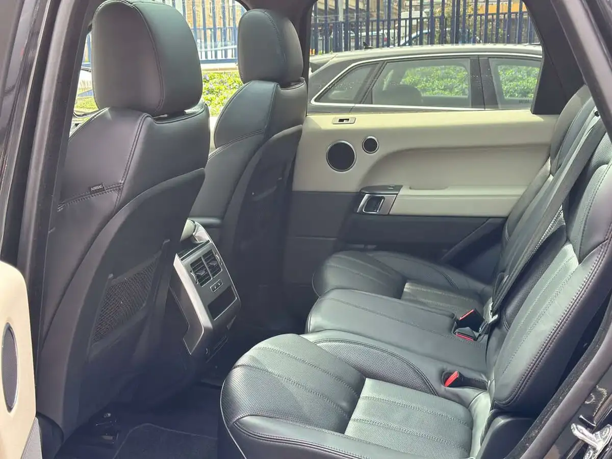 2017-land-rover-range-rover-sport-30-sd-v6-hse-306ps-big-30