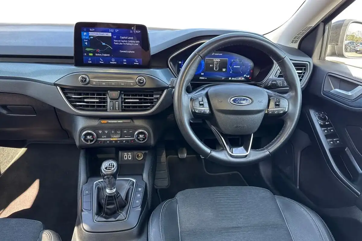2022-ford-focus-big-12
