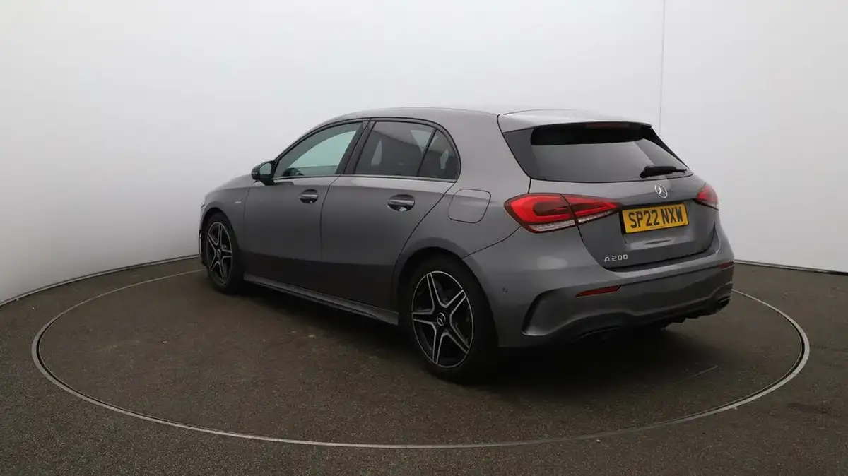 2022-mercedes-benz-a-class-13-a200-amg-line-executive-edition-hatchback-5d-7g-dct-big-61