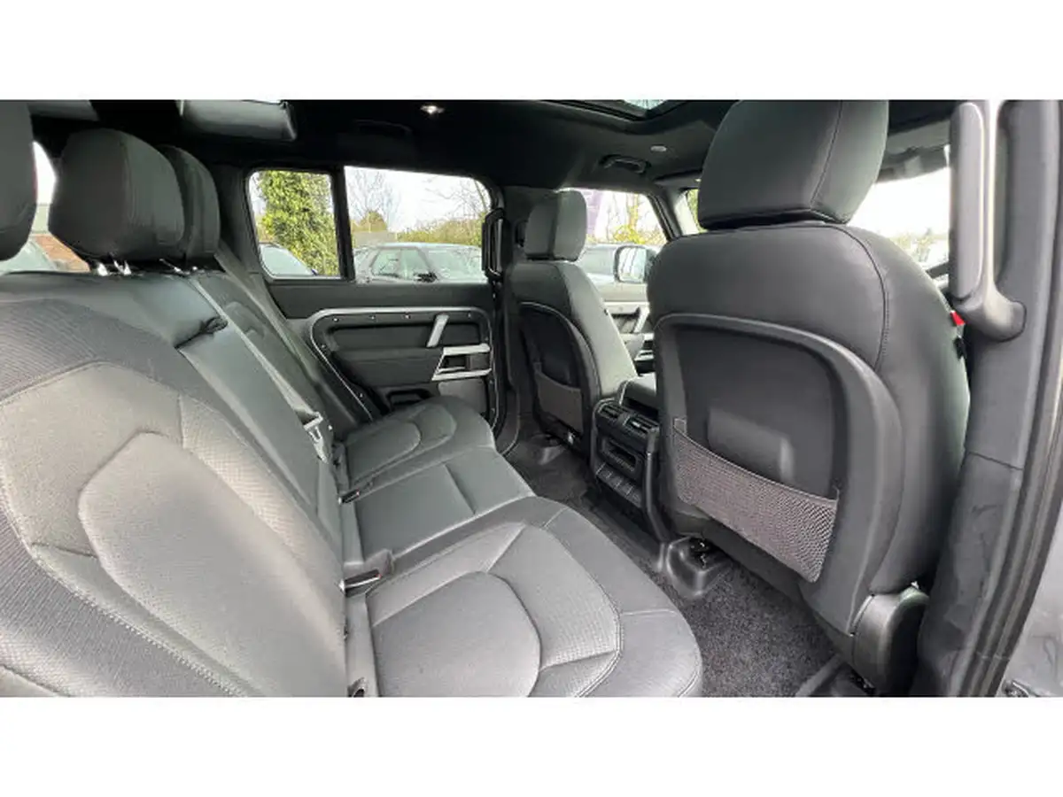 2022-land-rover-110-defender-30-d250-x-dynamic-se-big-32