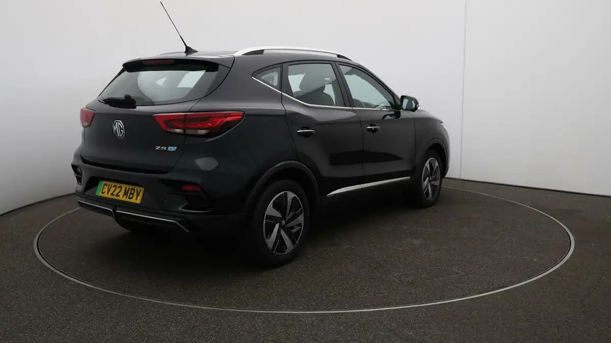 2022-mg-zs-suv-e-trophy-ev-176ps-big-45