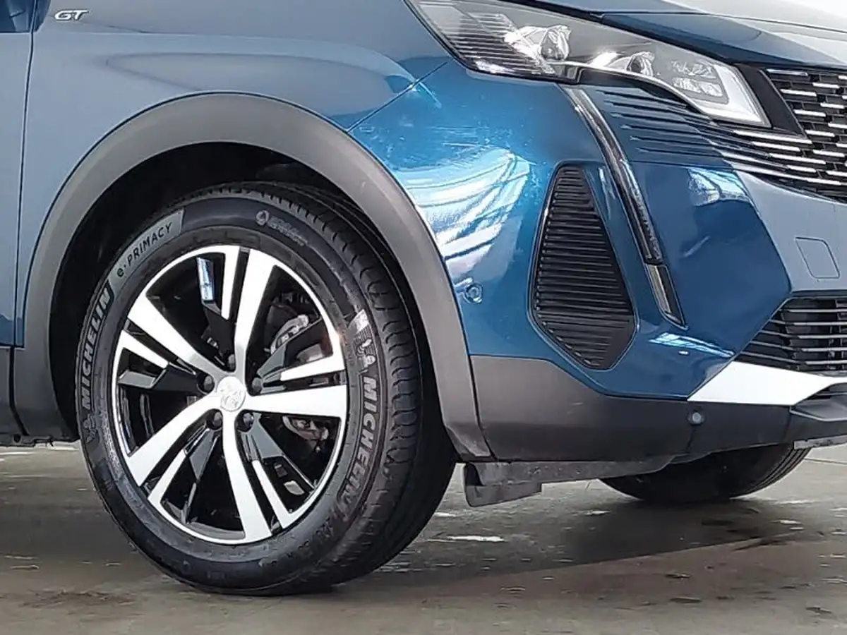2024-peugeot-3008-suv-12-puretech-gt-136ps-hybrid-e-dsc6-big-8