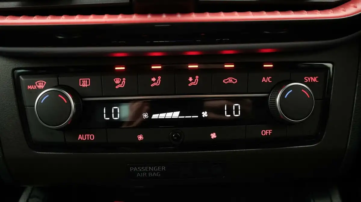 2023-seat-ibiza-10-tsi-fr-sport-110ps-dsg-big-12