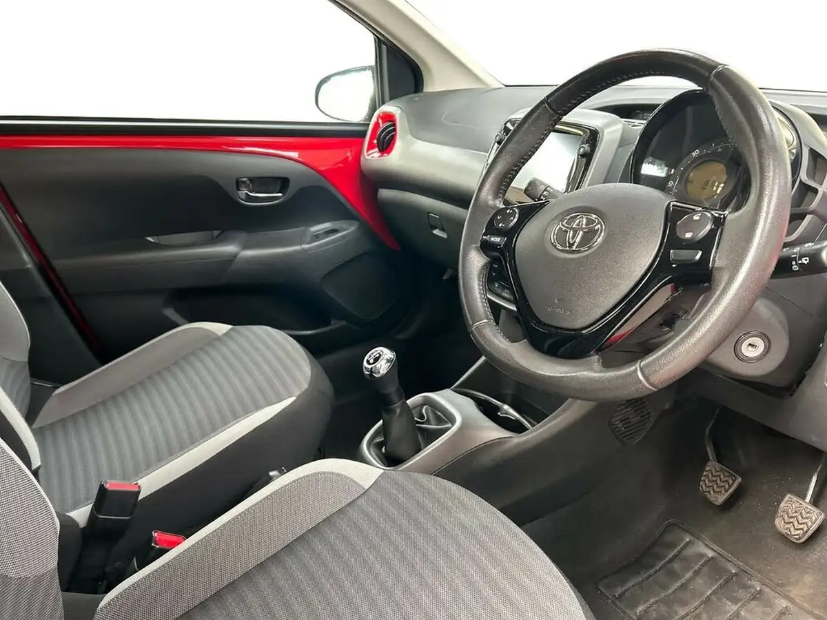 2019-toyota-aygo-10-vvt-i-x-trend-big-4