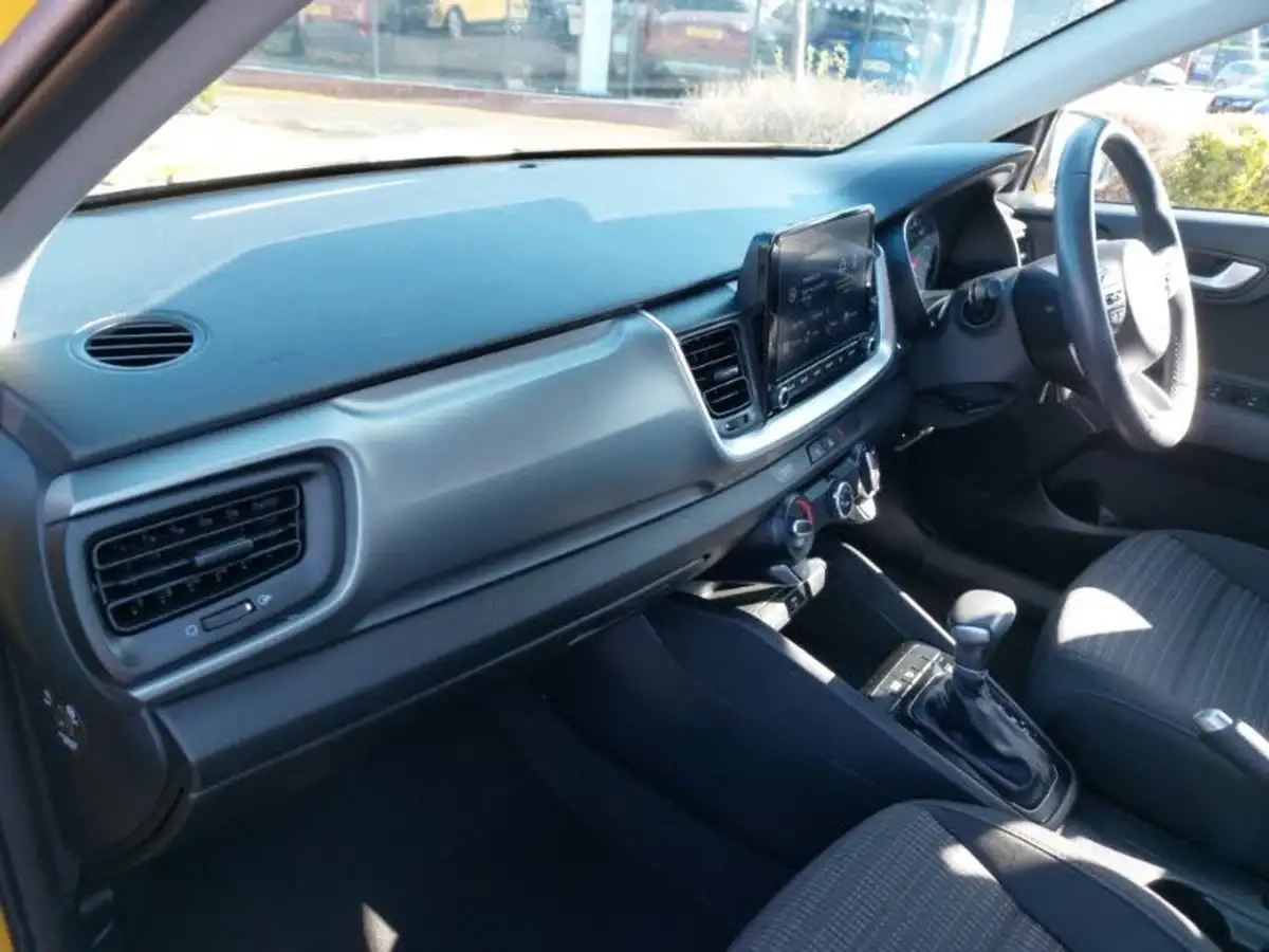2022-kia-stonic-10-t-gdi-2-dct-big-4