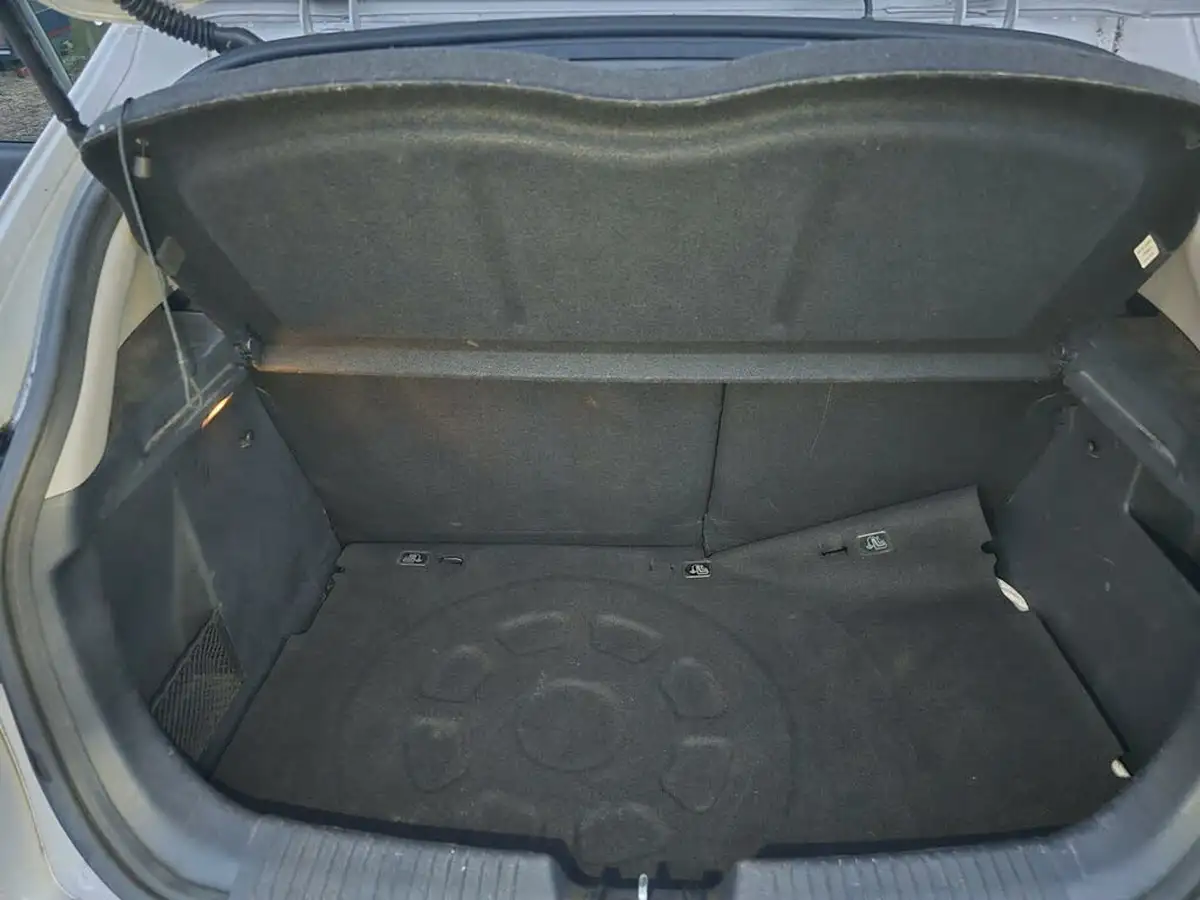 2015-kia-rio-14-2-5d-isg-big-26