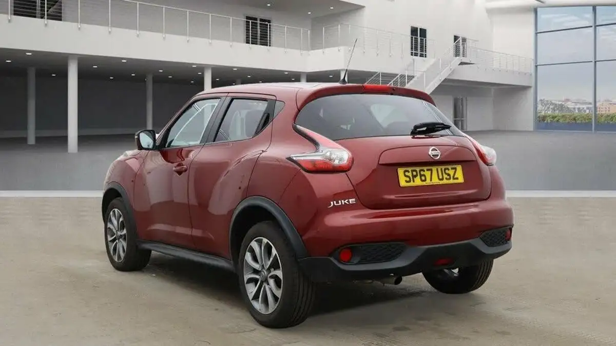 2017-nissan-juke-16-tekna-117ps-1598cc-xtronic-cvt-big-8