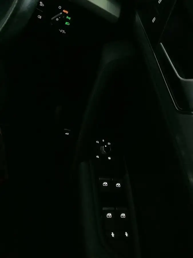 2021-audi-q5-20-40-tdi-sportback-big-21