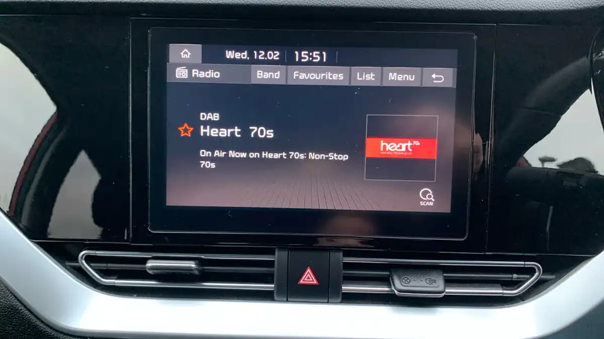 2020-kia-niro-16-gdi-2-big-29