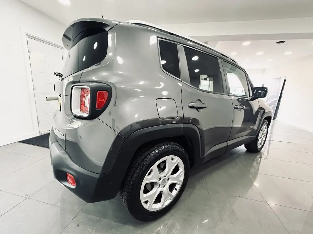2017-jeep-renegade-16-multijet-ii-limited-big-3