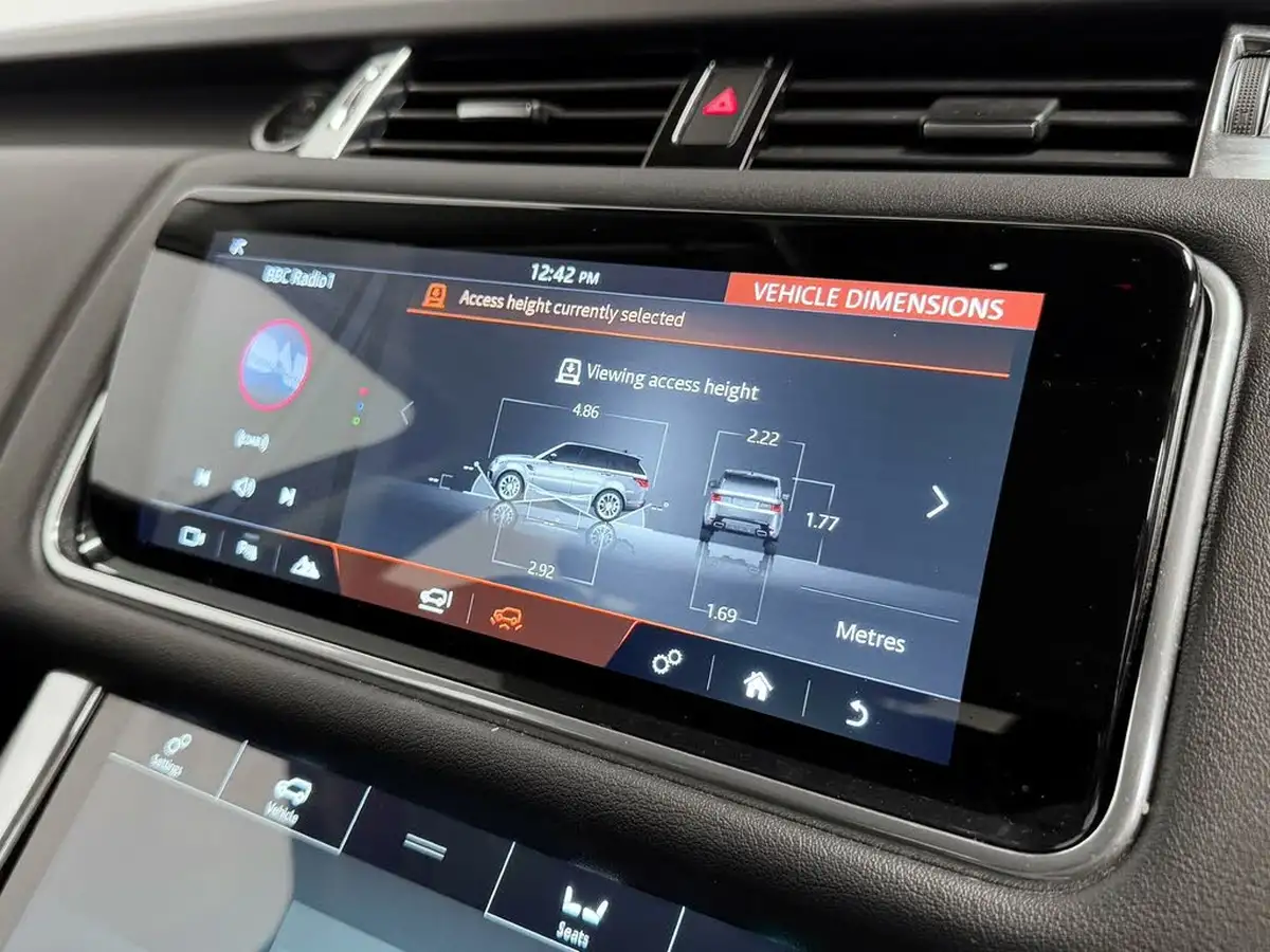 2020-land-rover-range-rover-sport-30-p400-hse-big-57