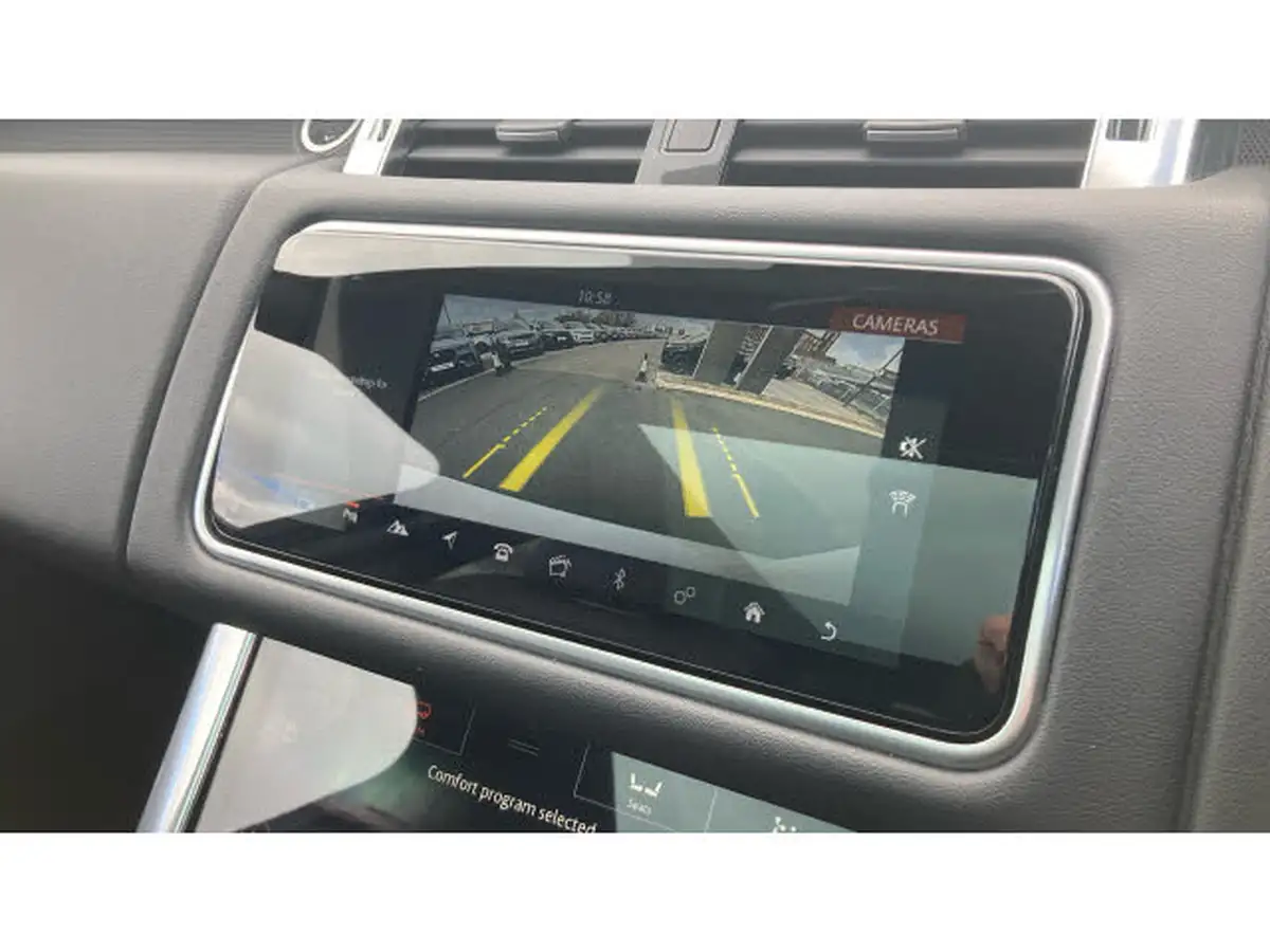 2020-land-rover-range-rover-sport-30-sdv6-hse-big-11