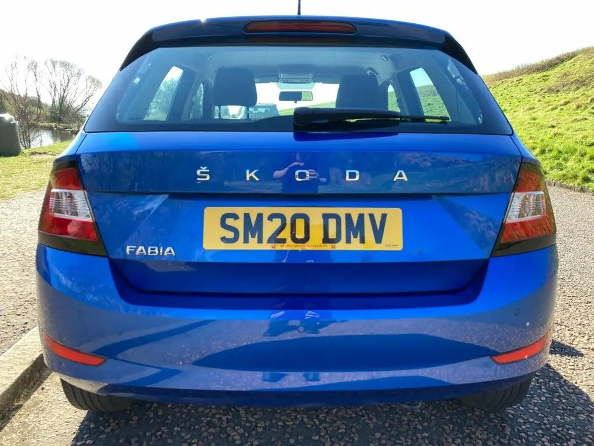 2020-skoda-fabia-10-tsi-se-95ps-hatchback-big-3