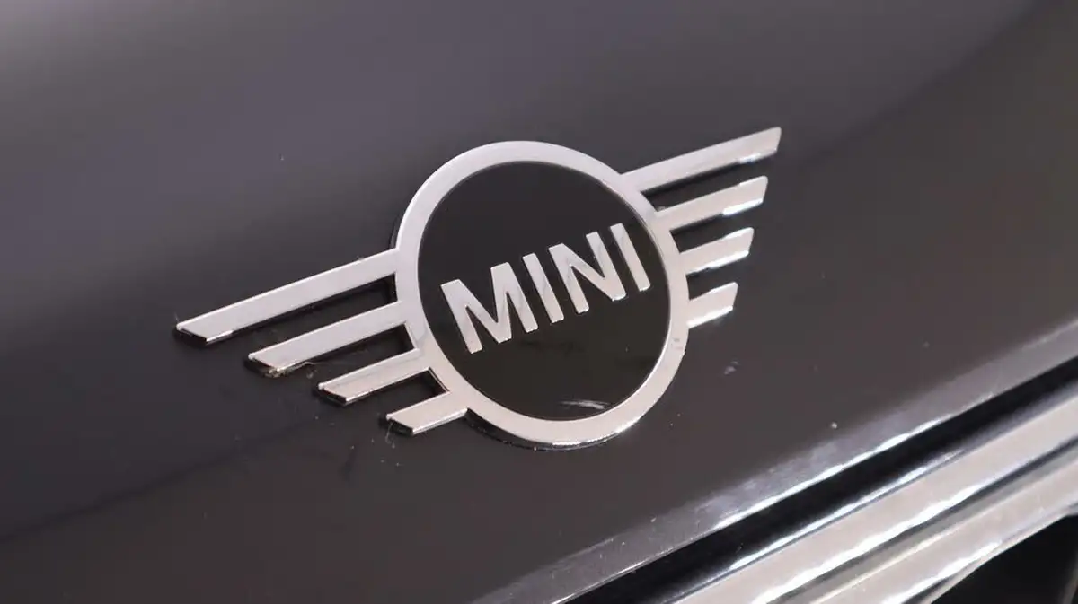 2018-mini-countryman-15-cooper-s-e-phev-ss-big-18