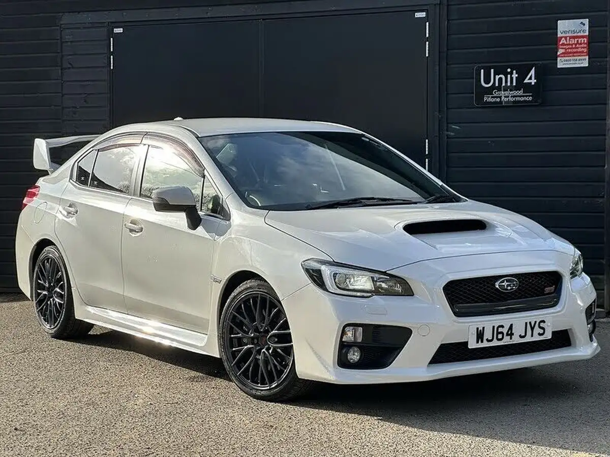 2014-subaru-wrx-25-sti-type-uk-big-0