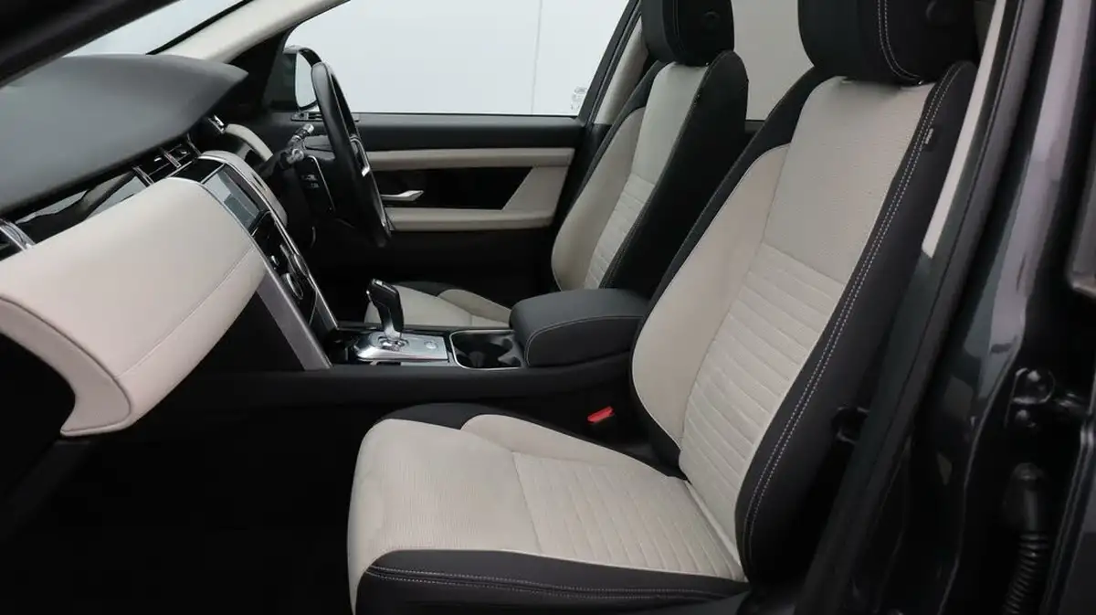 2021-land-rover-discovery-sport-15-p300e-urban-edition-big-14