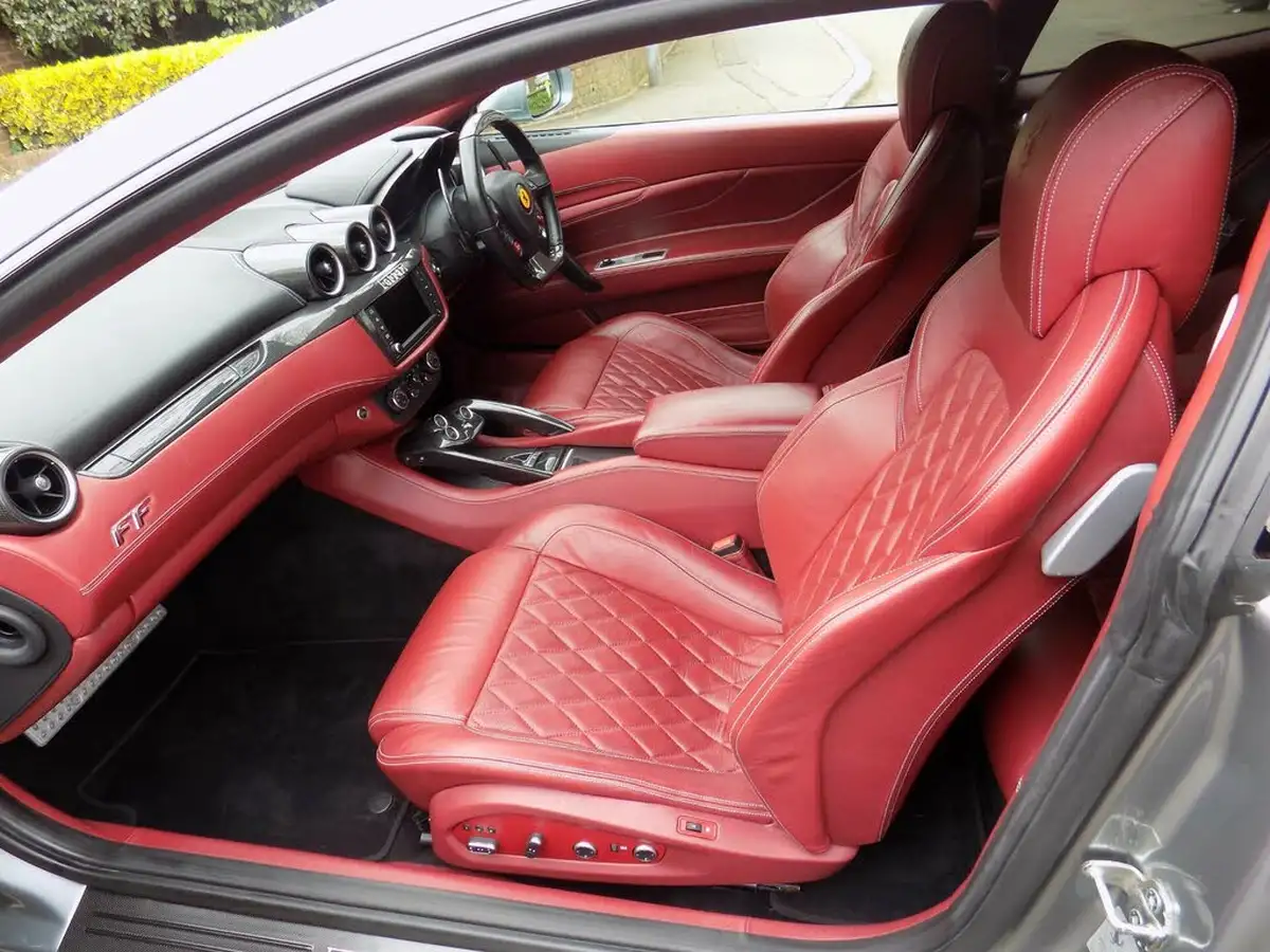 2012-ferrari-ff-63-big-14