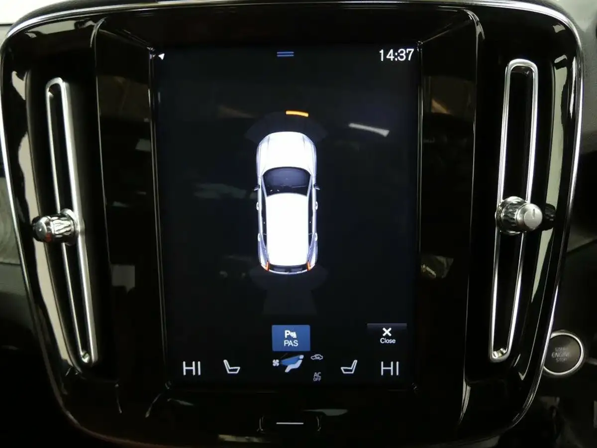 2019-volvo-xc40-15-t3-inscription-pro-163bhp-geartronic-big-15
