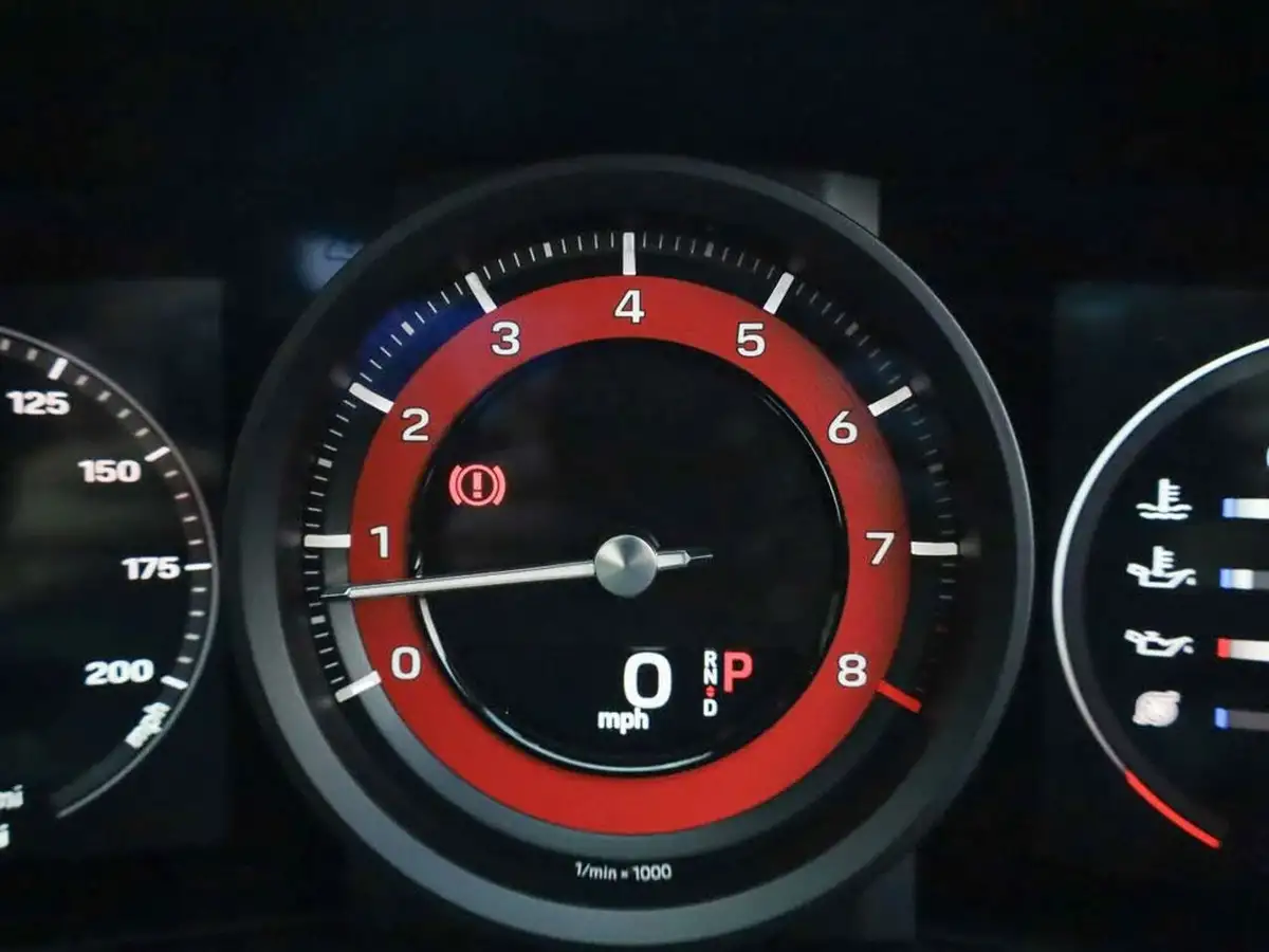 2023-porsche-911-30-carrera-t-pdk-big-23
