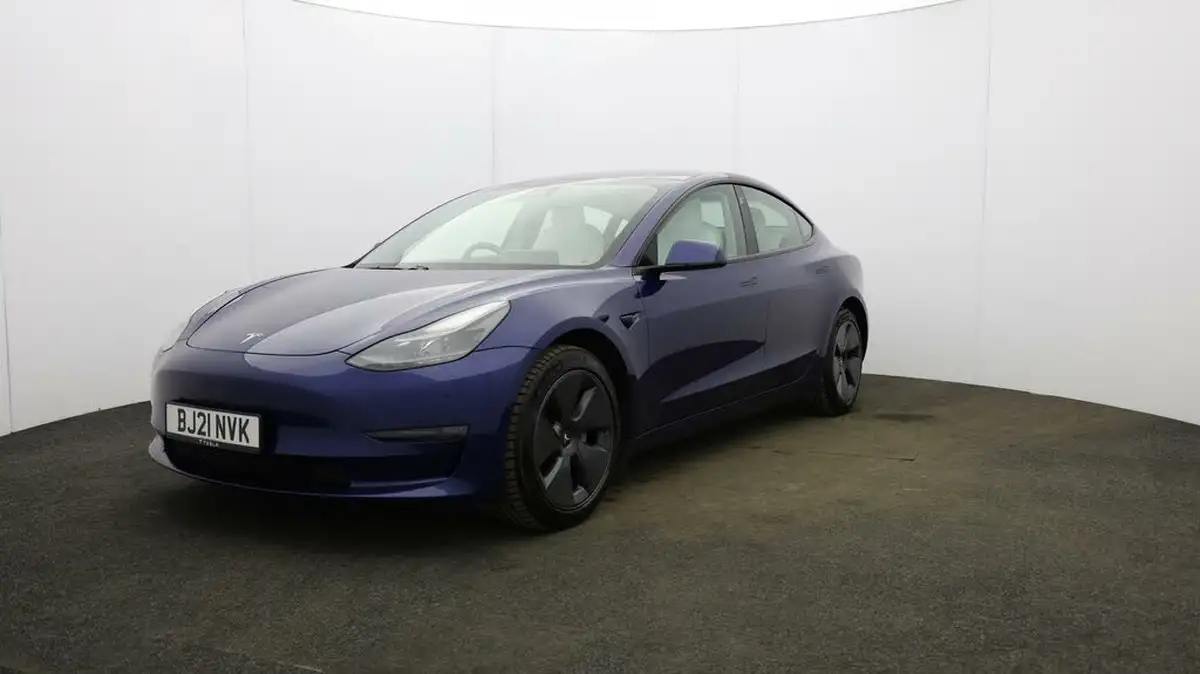 2021-tesla-model-3-e-long-range-4x4-big-35