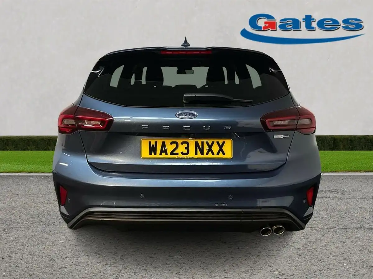 2023-ford-focus-10t-st-line-155ps-hybrid-mhev-hatchback-big-5