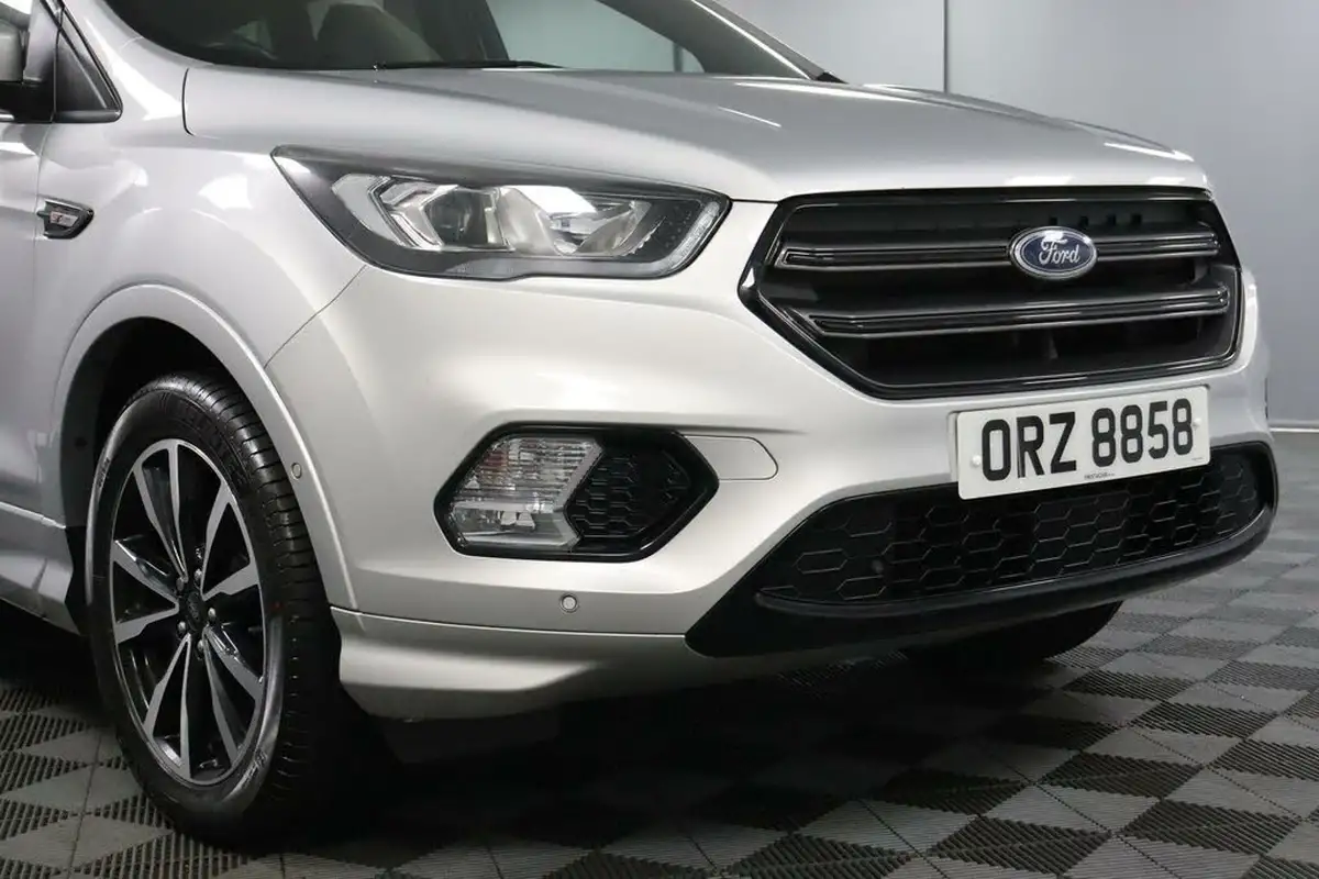 2019-ford-kuga-15tdci-st-line-ss-big-23