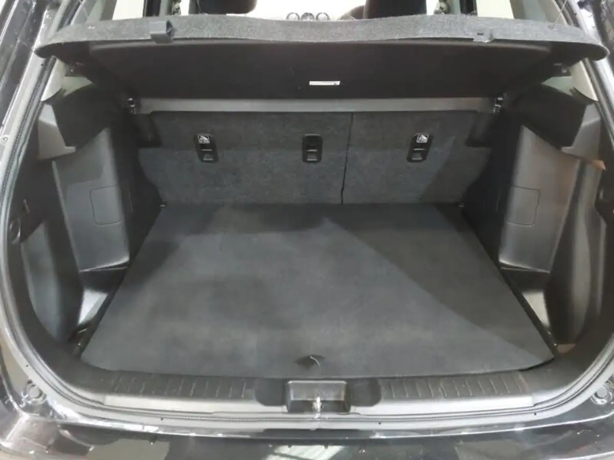 2018-suzuki-vitara-16-kuro-big-7