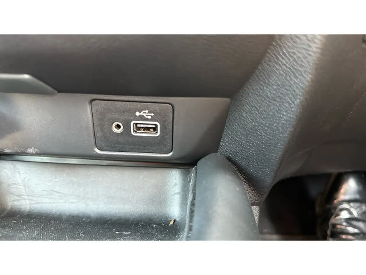 2024-nissan-juke-16-hybrid-n-connecta-big-27