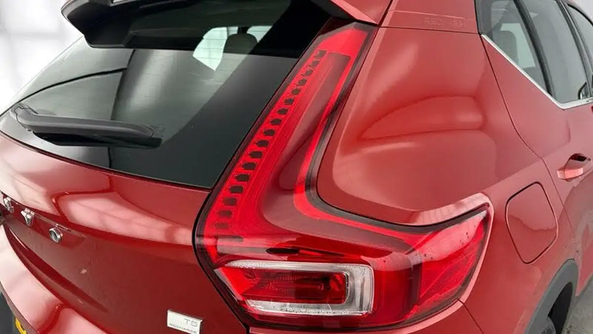 2022-volvo-xc40-15-t5-inscription-pro-big-28