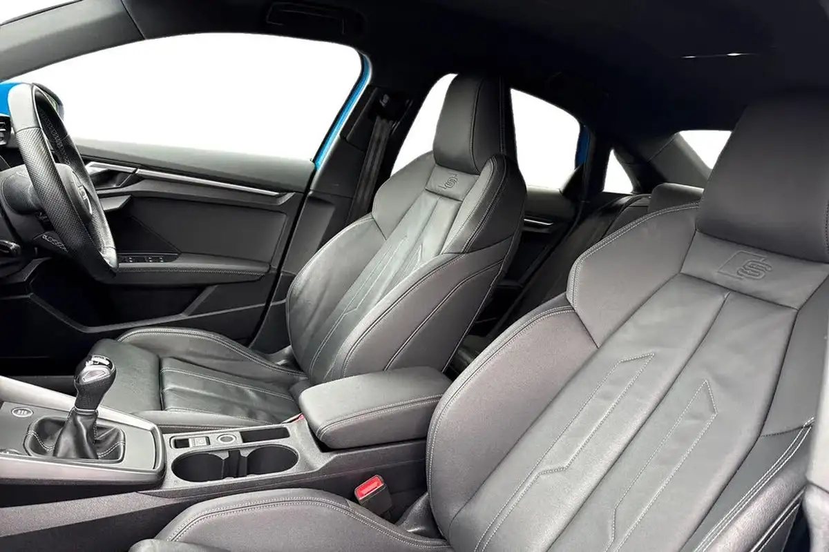 2021-audi-a3-15-35-tfsi-s-line-saloon-4d-big-10