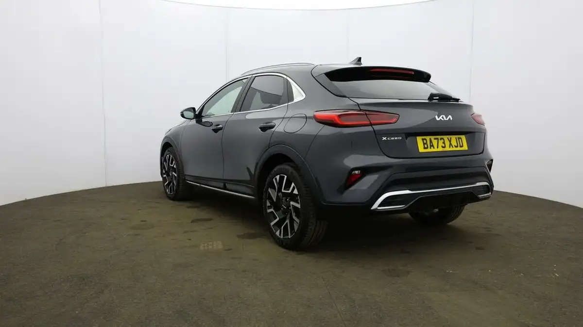 2023-kia-xceed-15-t-gdi-3-158bhp-big-41