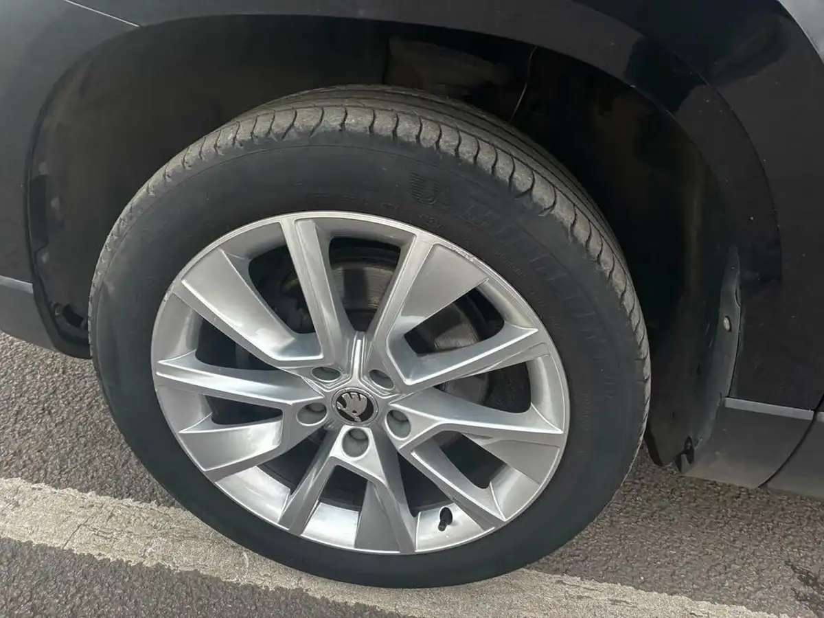 2018-skoda-karoq-15-tsi-se-l-ss-dsg-big-41