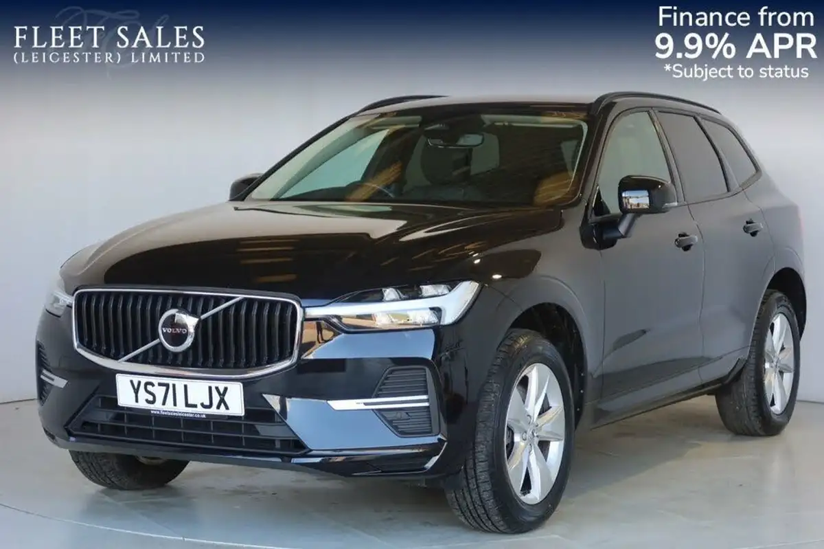 2021-volvo-xc60-20td-b4-momentum-awd-big-0