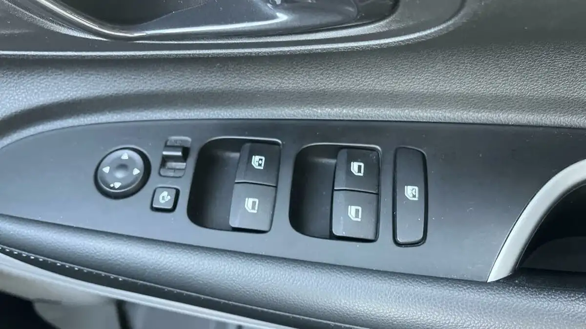 2021-hyundai-i20-10-t-gdi-ultimate-eclutch-imt-big-19