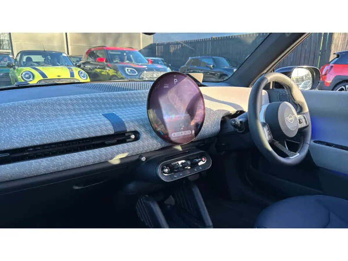 2024-mini-cooper-e-cooper-se-exclusive-big-6
