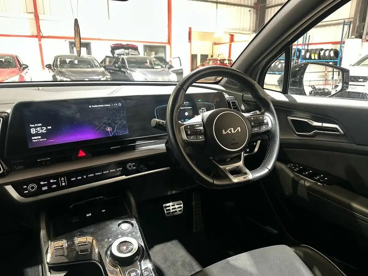 2022-kia-sportage-16-t-gdi-gt-line-226bhp-hev-1598cc-auto-big-34