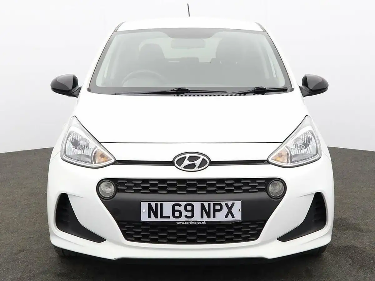 2019-hyundai-i10-10-play-big-3