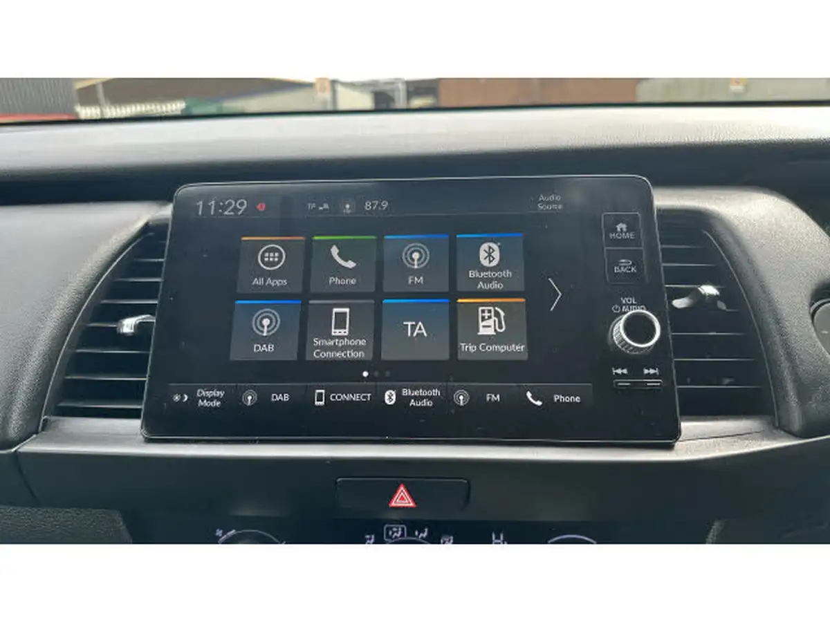 2021-honda-jazz-15-i-mmd-sr-109ps-big-14