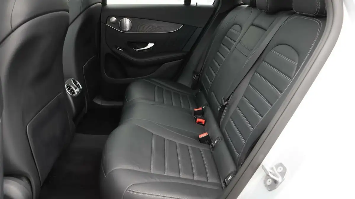 2020-mercedes-benz-glc-class-20d-glc300d-amg-line-premium-plus-station-wagon-5d-big-16