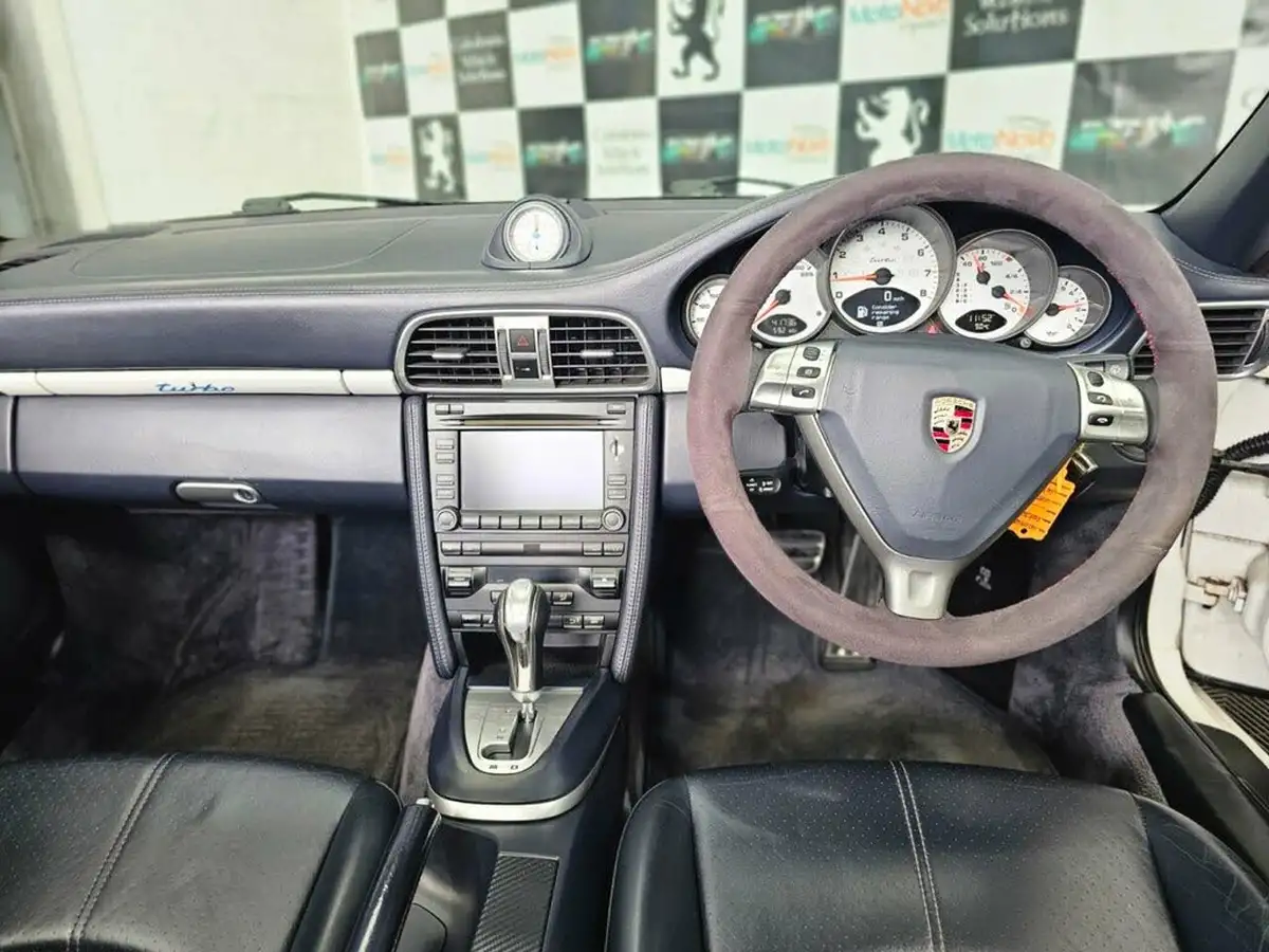 2009-porsche-911-36-turbo-480bhp-cabriolet-auto-big-50