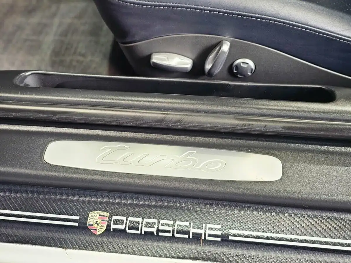 2009-porsche-911-36-turbo-480bhp-cabriolet-auto-big-26
