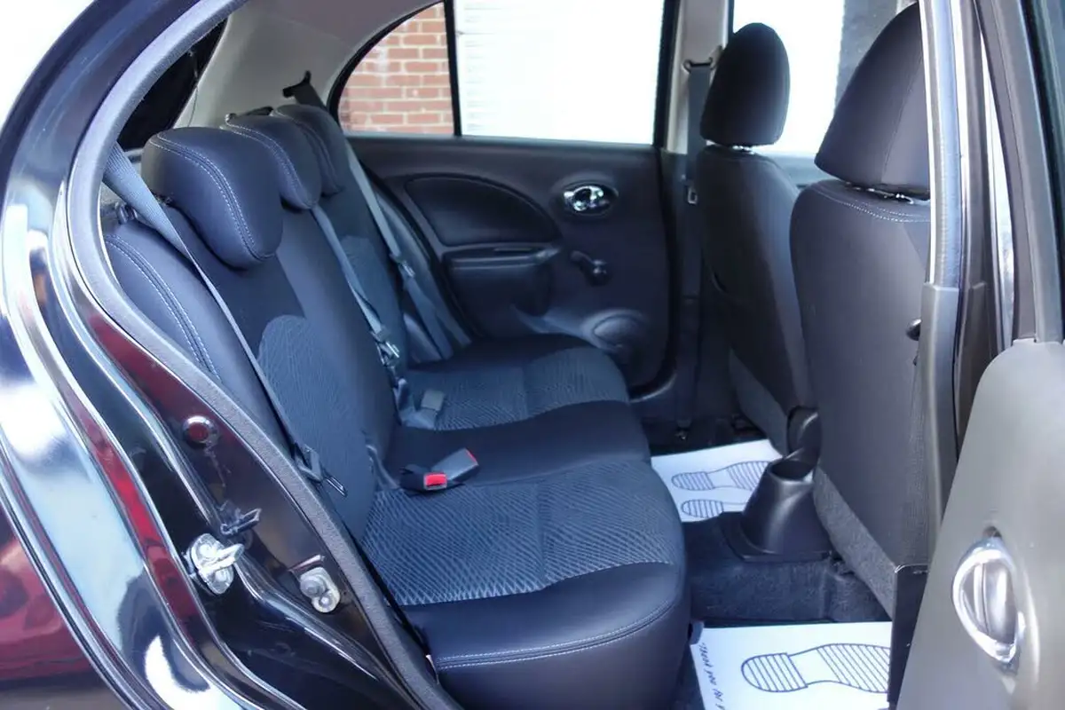 2017-nissan-micra-12-n-tec-cvt-big-17