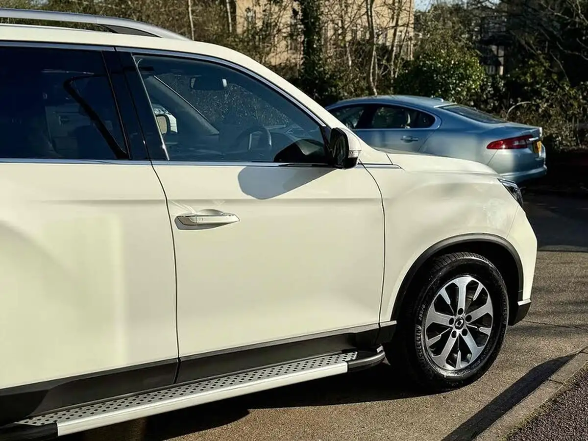 2024-kgm-ssangyong-rexton-22td-k30-big-5
